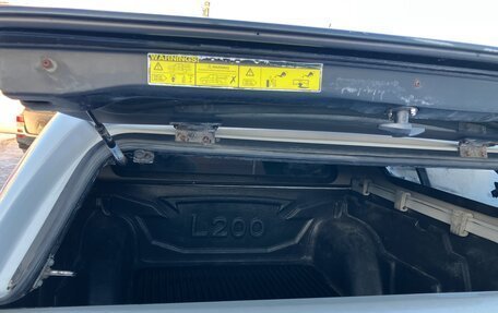 Mitsubishi L200 IV рестайлинг, 2021 год, 2 700 000 рублей, 25 фотография