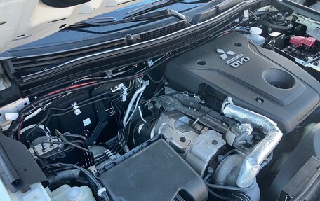 Mitsubishi L200 IV рестайлинг, 2021 год, 2 700 000 рублей, 28 фотография