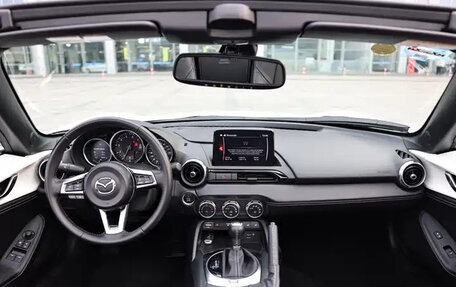 Mazda MX-5, 2023 год, 3 552 010 рублей, 9 фотография