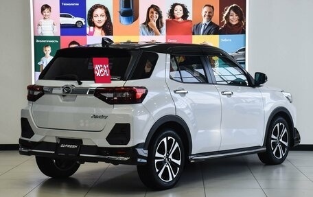 Daihatsu Rocky, 2020 год, 1 899 000 рублей, 2 фотография