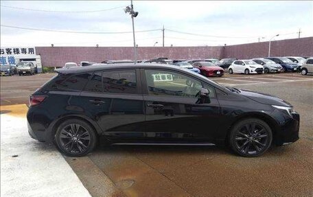 Toyota Corolla, 2023 год, 1 700 000 рублей, 4 фотография