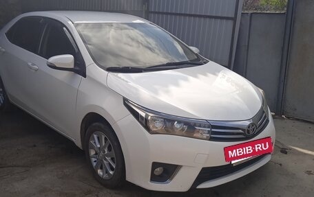 Toyota Corolla, 2014 год, 1 190 000 рублей, 2 фотография