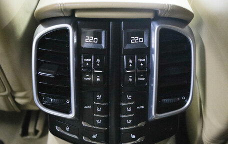 Porsche Cayenne III, 2012 год, 2 500 000 рублей, 15 фотография