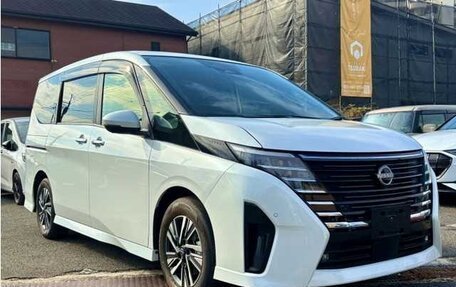 Nissan Serena, 2024 год, 1 400 000 рублей, 1 фотография