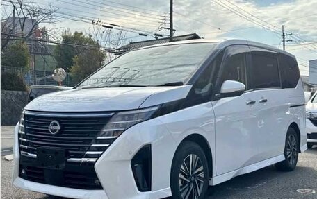 Nissan Serena, 2024 год, 1 400 000 рублей, 3 фотография