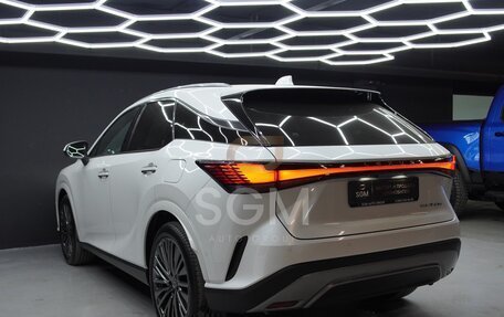 Lexus RX IV рестайлинг, 2025 год, 13 890 000 рублей, 6 фотография