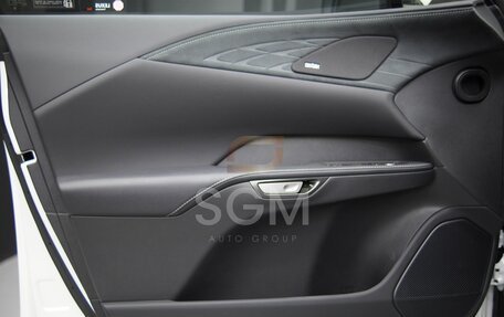 Lexus RX IV рестайлинг, 2025 год, 13 890 000 рублей, 17 фотография