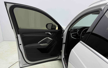 Audi Q3, 2023 год, 2 630 000 рублей, 20 фотография