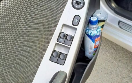 Hyundai Solaris II рестайлинг, 2012 год, 780 000 рублей, 11 фотография