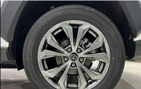 Toyota RAV4, 2025 год, 3 999 000 рублей, 17 фотография