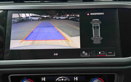 Audi Q3, 2022 год, 2 800 000 рублей, 10 фотография