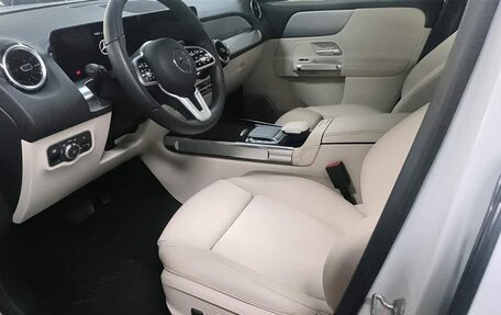 Mercedes-Benz GLB, 2021 год, 2 150 325 рублей, 11 фотография