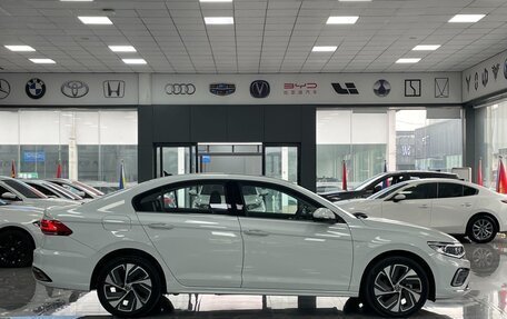 Volkswagen Bora, 2022 год, 1 550 000 рублей, 3 фотография