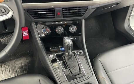 Volkswagen Bora, 2022 год, 1 550 000 рублей, 11 фотография