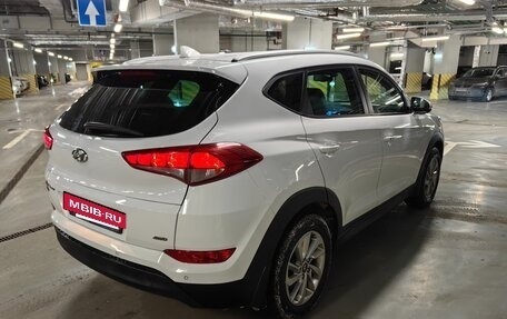 Hyundai Tucson III, 2016 год, 2 049 000 рублей, 6 фотография