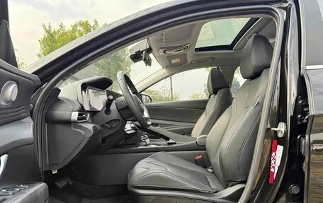 Hyundai Elantra, 2024 год, 1 535 003 рублей, 11 фотография