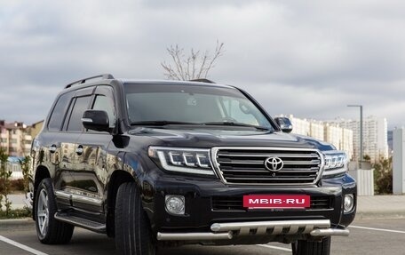 Toyota Land Cruiser 200, 2015 год, 5 800 000 рублей, 4 фотография