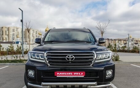 Toyota Land Cruiser 200, 2015 год, 5 800 000 рублей, 3 фотография
