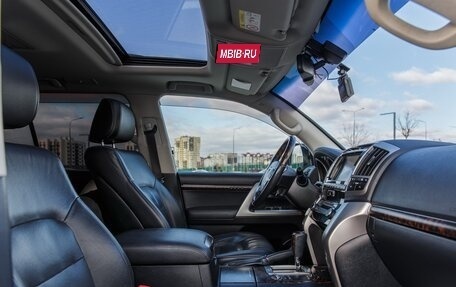 Toyota Land Cruiser 200, 2015 год, 5 800 000 рублей, 16 фотография