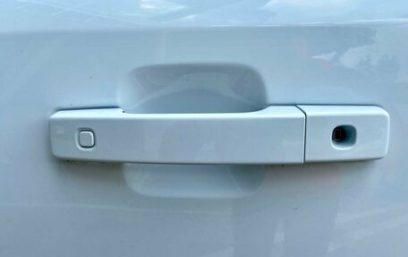 Land Rover Defender II, 2020 год, 4 307 000 рублей, 11 фотография