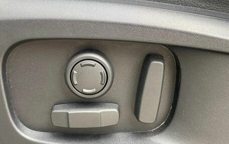 Land Rover Defender II, 2020 год, 4 307 000 рублей, 15 фотография