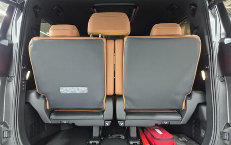 Toyota Alphard, 2025 год, 10 999 123 рублей, 15 фотография