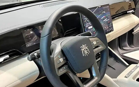 BYD Qin, 2025 год, 1 700 000 рублей, 9 фотография