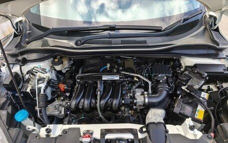 Honda Vezel, 2017 год, 1 400 000 рублей, 27 фотография