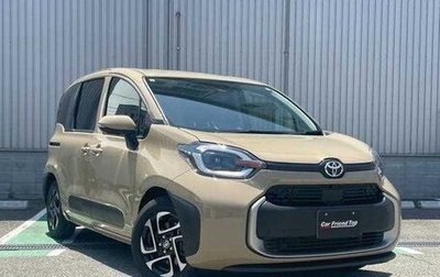 Toyota Sienta, 2024 год, 1 200 000 рублей, 1 фотография