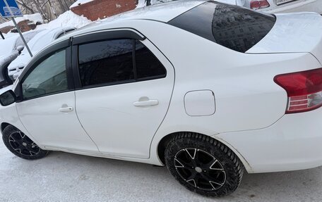 Toyota Yaris III рестайлинг, 2008 год, 550 000 рублей, 7 фотография