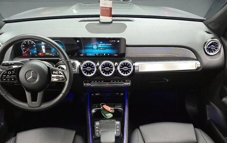 Mercedes-Benz GLB, 2022 год, 2 750 000 рублей, 5 фотография