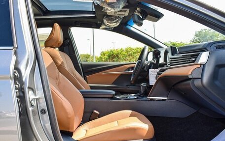 Toyota Camry, 2024 год, 4 630 000 рублей, 14 фотография