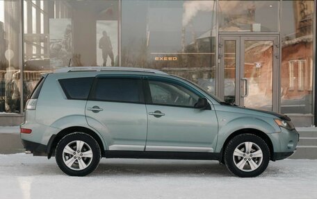 Mitsubishi Outlander III рестайлинг 3, 2006 год, 1 050 000 рублей, 4 фотография