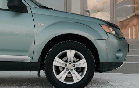 Mitsubishi Outlander III рестайлинг 3, 2006 год, 1 050 000 рублей, 9 фотография