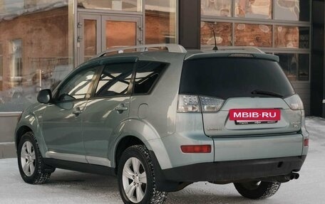 Mitsubishi Outlander III рестайлинг 3, 2006 год, 1 050 000 рублей, 7 фотография