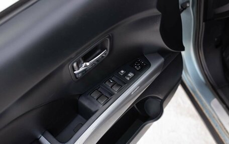 Mitsubishi Outlander III рестайлинг 3, 2006 год, 1 050 000 рублей, 16 фотография