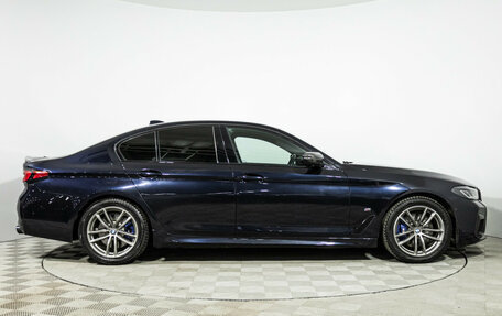 BMW 5 серия, 2021 год, 5 580 000 рублей, 4 фотография