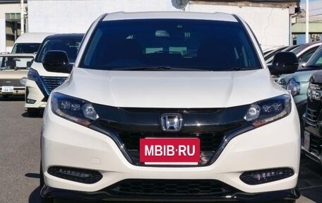 Honda Vezel, 2017 год, 1 350 000 рублей, 2 фотография