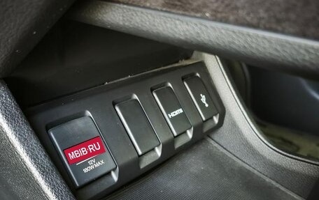 Honda Vezel, 2017 год, 1 350 000 рублей, 15 фотография