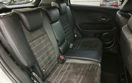 Honda Vezel, 2017 год, 1 350 000 рублей, 18 фотография