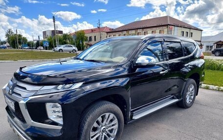 Mitsubishi Pajero Sport III рестайлинг, 2022 год, 5 200 000 рублей, 2 фотография