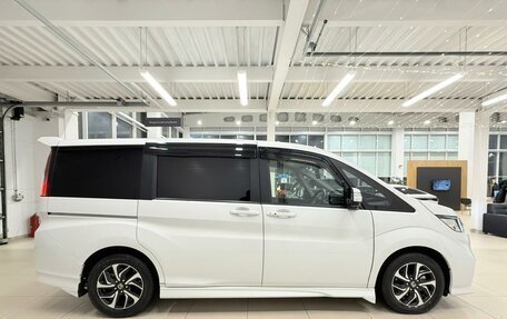 Honda Stepwgn IV, 2020 год, 2 999 900 рублей, 7 фотография