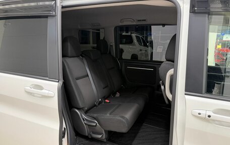 Honda Stepwgn IV, 2020 год, 2 999 900 рублей, 17 фотография