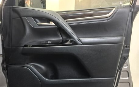 Lexus LX III, 2019 год, 9 495 000 рублей, 40 фотография