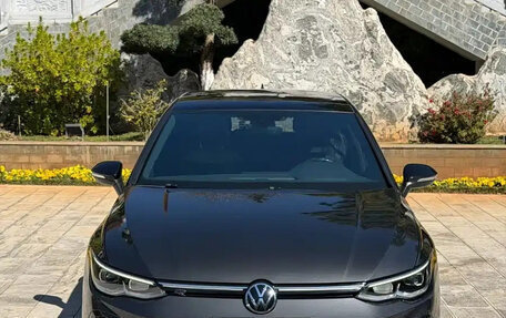 Volkswagen Golf VIII, 2022 год, 1 302 350 рублей, 2 фотография