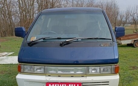 Nissan Largo III (W30), 1992 год, 370 000 рублей, 2 фотография