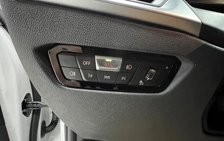 BMW 3 серия, 2023 год, 3 440 000 рублей, 13 фотография