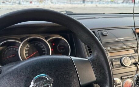 Nissan Tiida, 2010 год, 650 000 рублей, 10 фотография