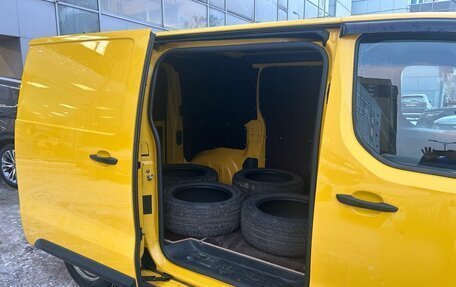 Peugeot Expert, 2020 год, 2 260 000 рублей, 8 фотография