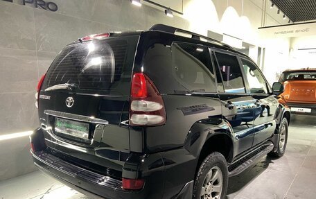 Toyota Land Cruiser Prado 120 рестайлинг, 2008 год, 2 380 000 рублей, 3 фотография